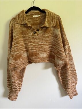 Solai the Label Cropped Collared Sweater